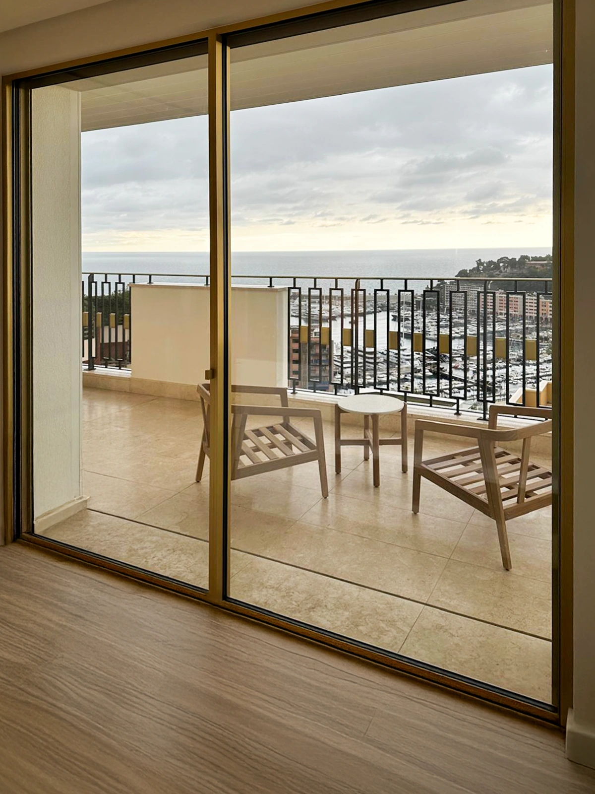 Commercial/industrial building, Monaco